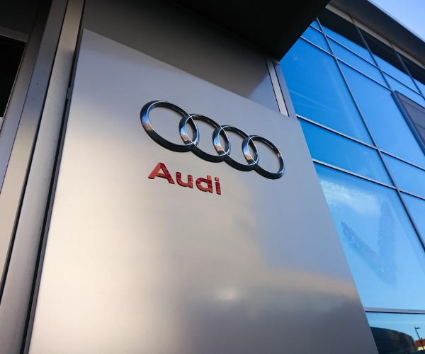 Descubra las Oportunidades de Carrera en Audi y Cómo Postularte.
